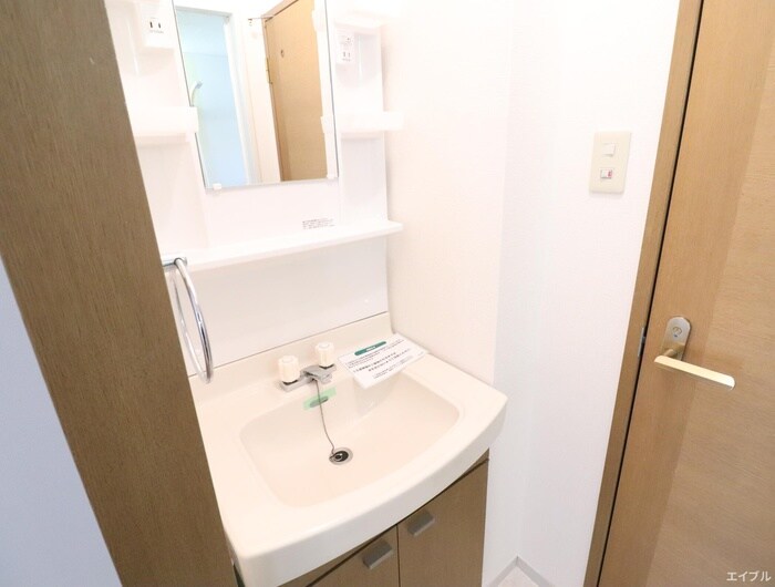 物件内観写真12　(洗面)