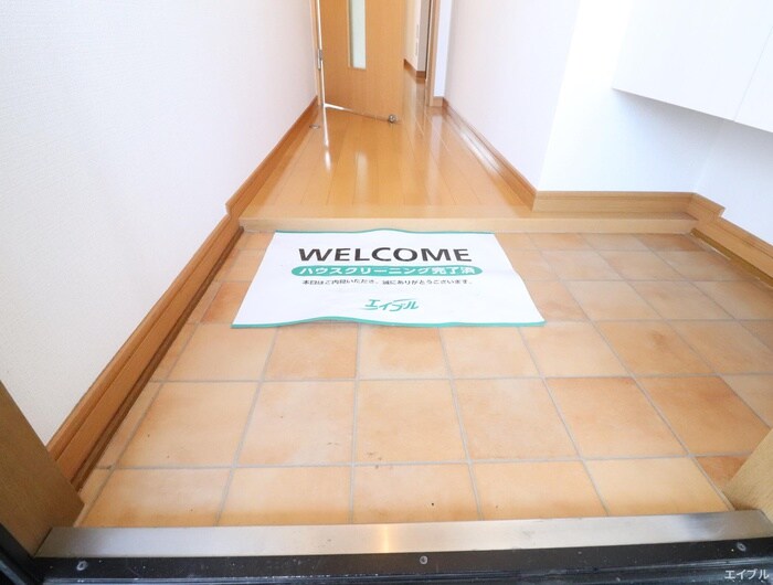 物件内観写真19　(玄関)