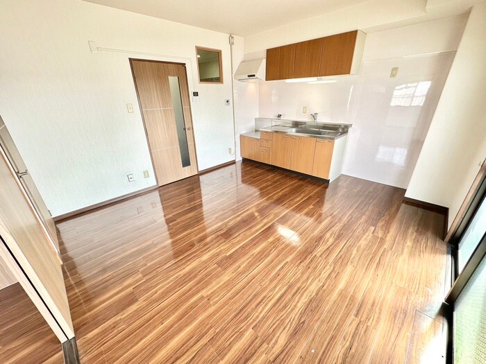 物件内観写真7　(居室)