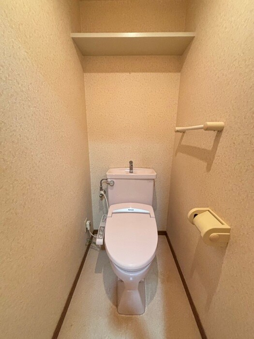 物件内観写真11　(トイレ)