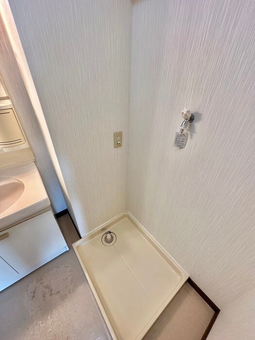 物件内観写真20　(洗濯機置場)