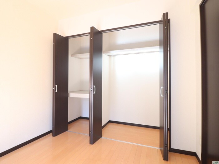 物件内観写真14　(収納)