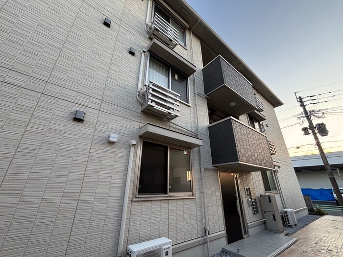 物件外観写真2　(外観写真)