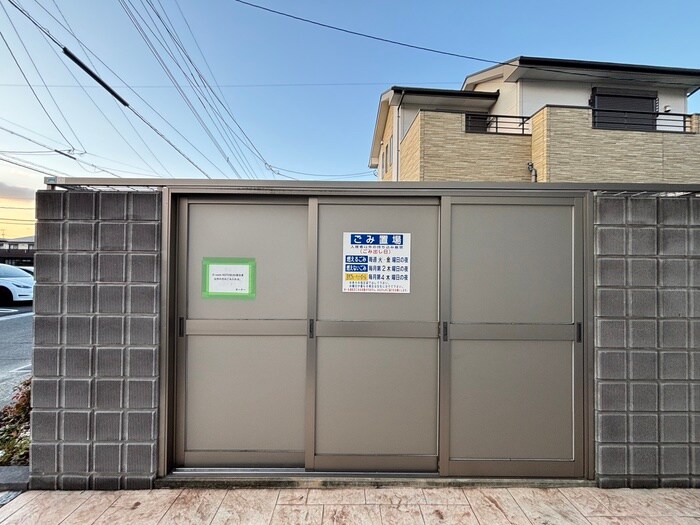 物件外観写真5　(建物設備)