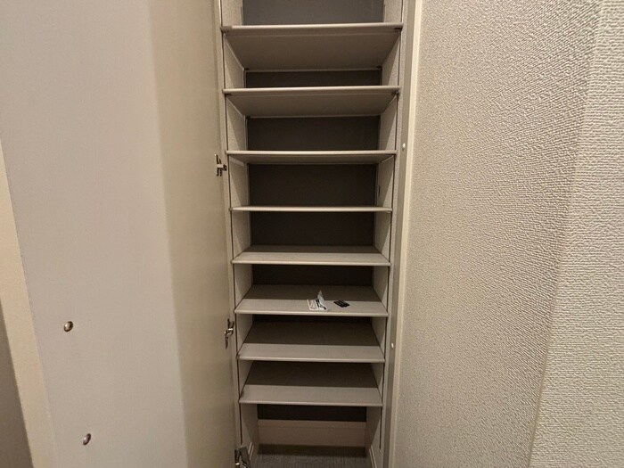 物件内観写真20　(靴箱)