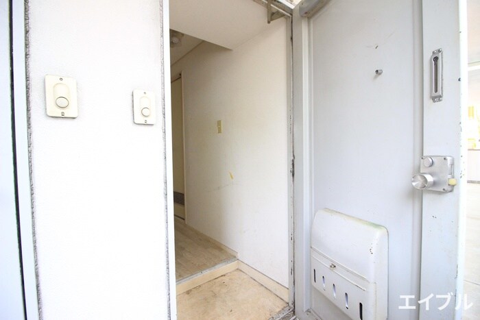 物件内観写真14　(玄関)