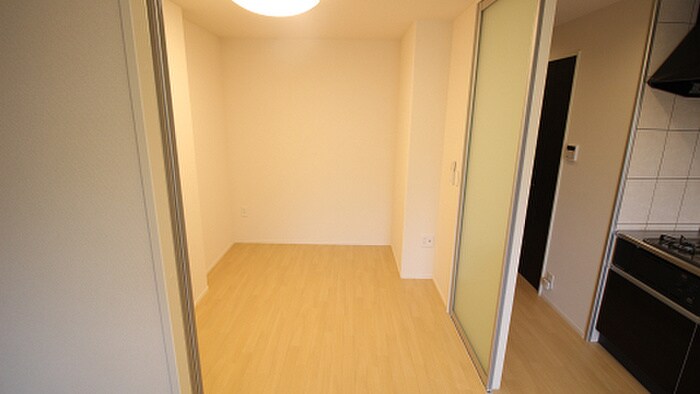 物件内観写真5　(居室)