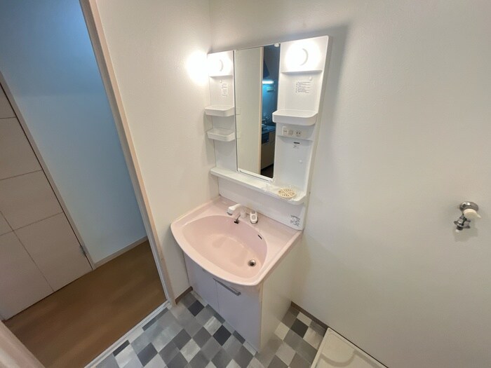 物件内観写真12　(洗面)