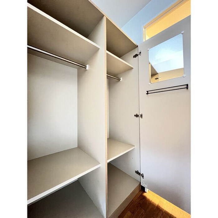 物件内観写真16　(収納)