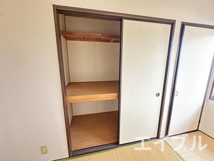 物件内観写真13　(収納)
