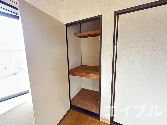 物件内観写真21　(収納)