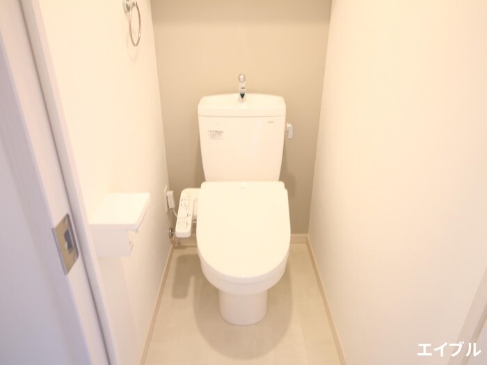 物件内観写真9　(トイレ)