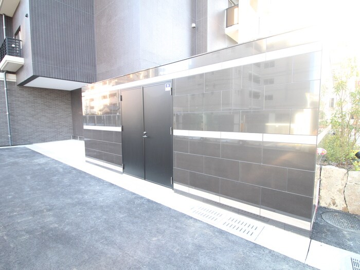 物件外観写真6　(建物設備)