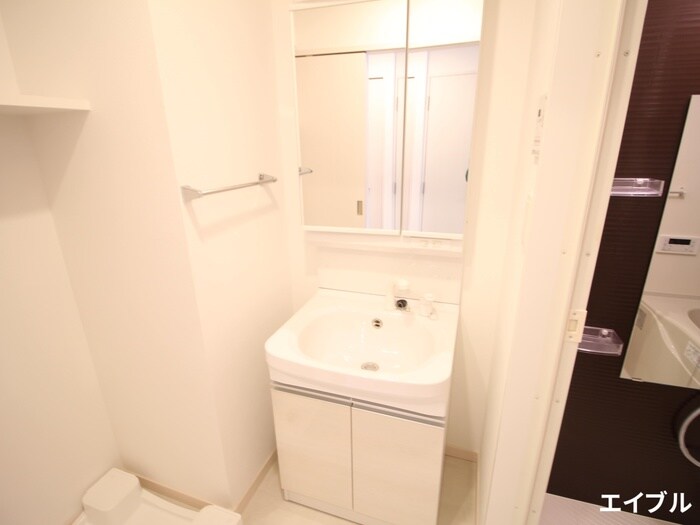 物件内観写真10　(洗面)