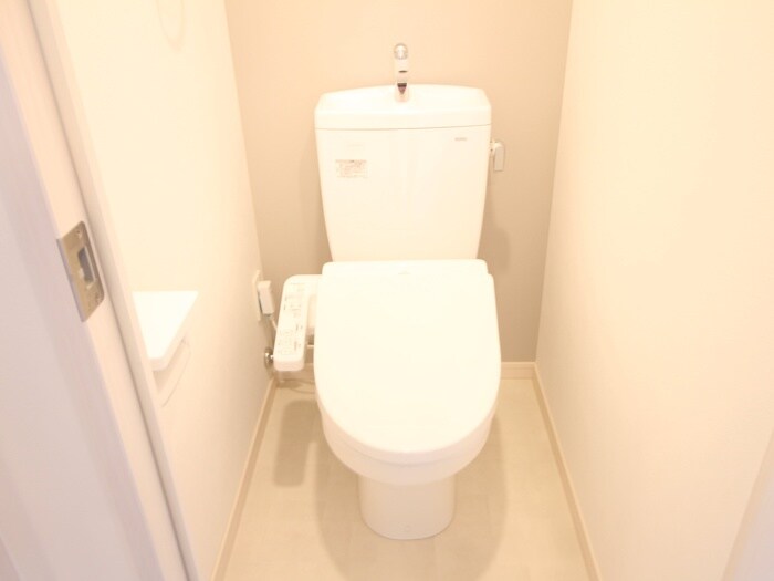 物件内観写真12　(トイレ)