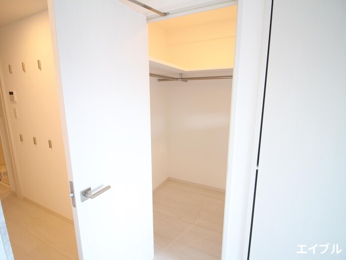 物件内観写真12　(収納)