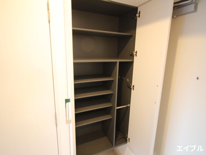 物件内観写真14　(靴箱)