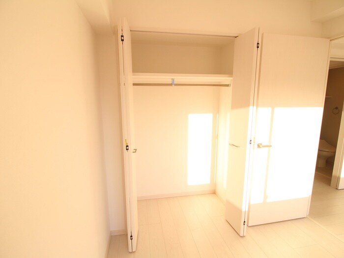 物件内観写真15　(収納)