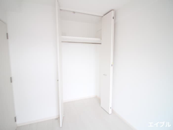 物件内観写真15　(収納)