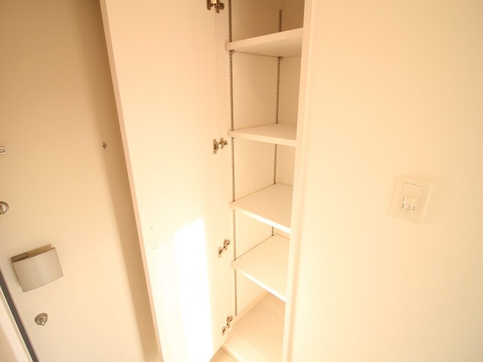 物件内観写真17　(靴箱)