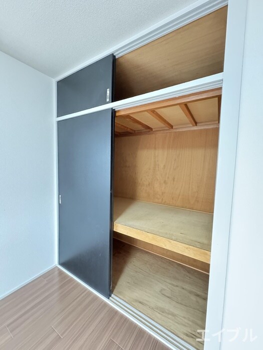 物件内観写真7　(収納)