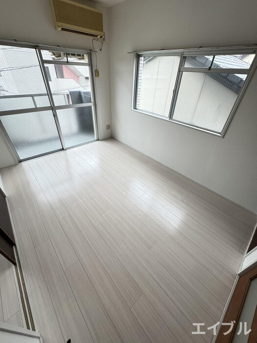 物件内観写真15　(居室)