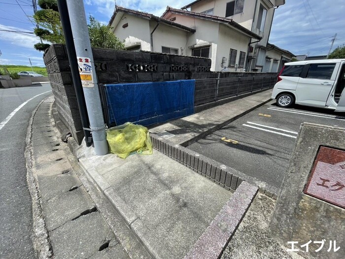 物件外観写真6　(建物設備)