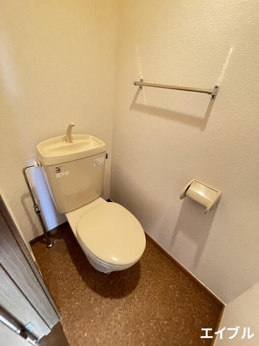 物件内観写真12　(トイレ)