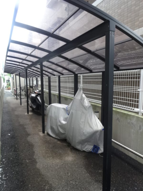 バイク置き場