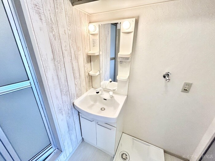 物件内観写真7　(洗面)