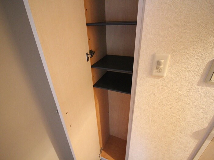 物件内観写真11　(靴箱)