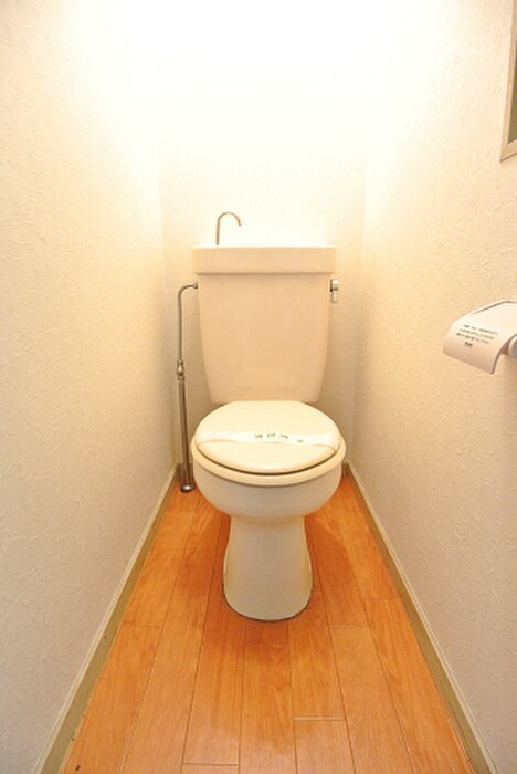 物件内観写真6　(トイレ)