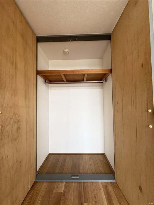 物件内観写真15　(収納)