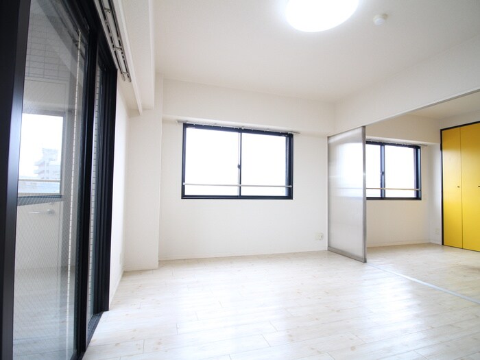 物件内観写真9　(居室)