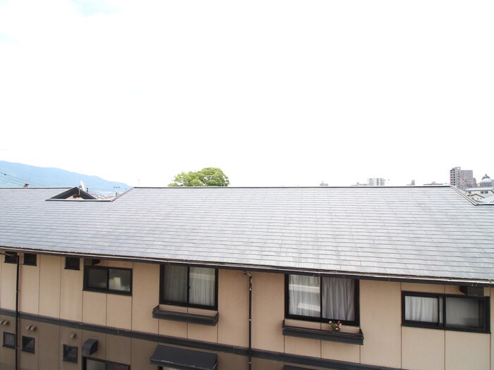 物件内観写真22　(室内からの展望)