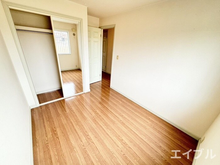 物件内観写真8　(居室)