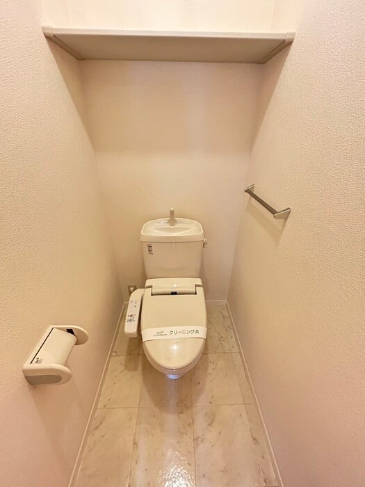 物件内観写真6　(トイレ)