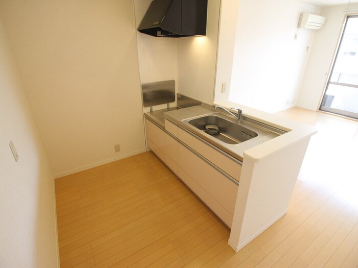 物件内観写真3　(キッチン)