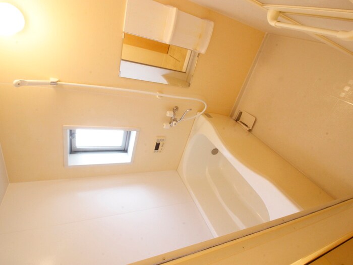 物件内観写真4　(バス／シャワールーム等)