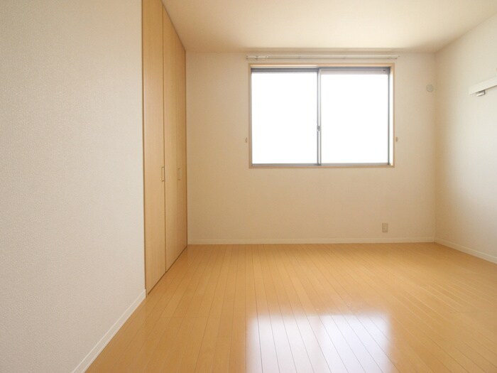 物件内観写真15　(居室)