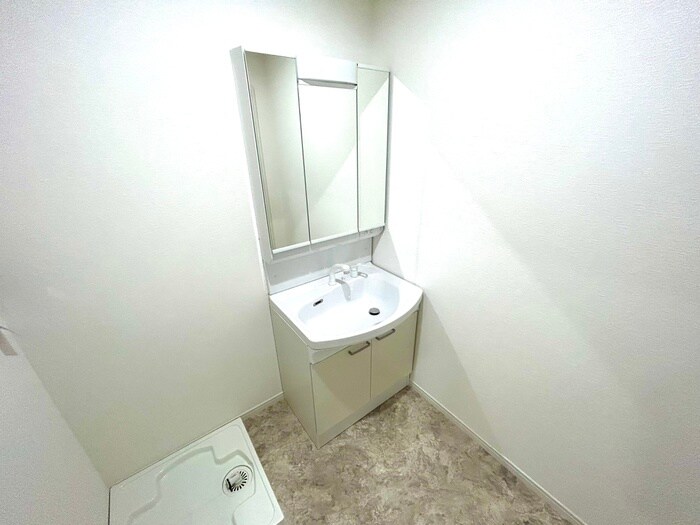 物件内観写真10　(洗面)