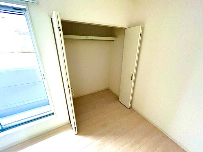 物件内観写真11　(収納)