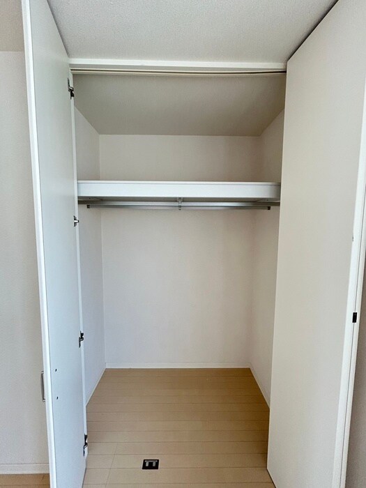 物件内観写真10　(収納)