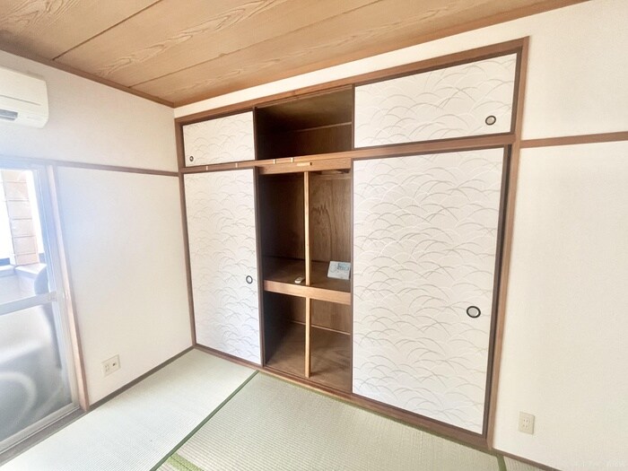 物件内観写真10　(収納)