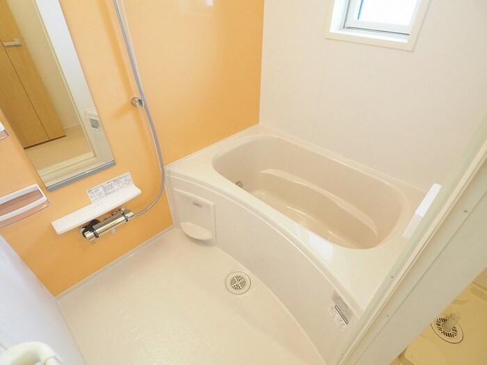 物件内観写真6　(バス／シャワールーム等)