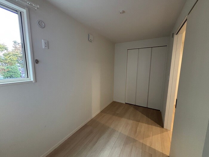 物件内観写真17　(居室)