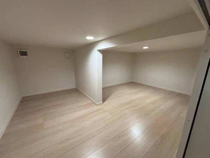 物件内観写真19　(居室)