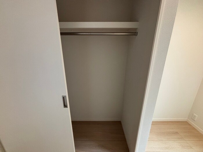 物件内観写真21　(収納)