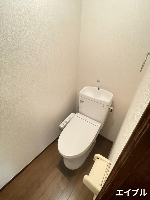 物件内観写真8　(トイレ)