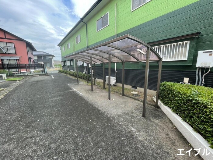 物件外観写真3　(駐輪場)